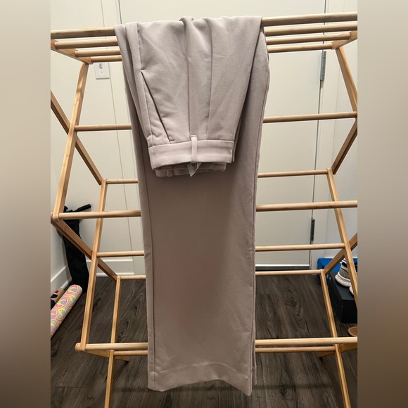 Abercrombie & Fitch Sloane Tailored Pant Size 25 Regular in Light Taupe - Picture 11 of 12